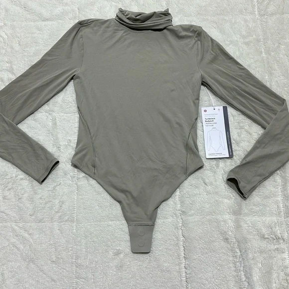 Lululemon | size xsmall | turtleneck bodysuit - Picture 10 of 14